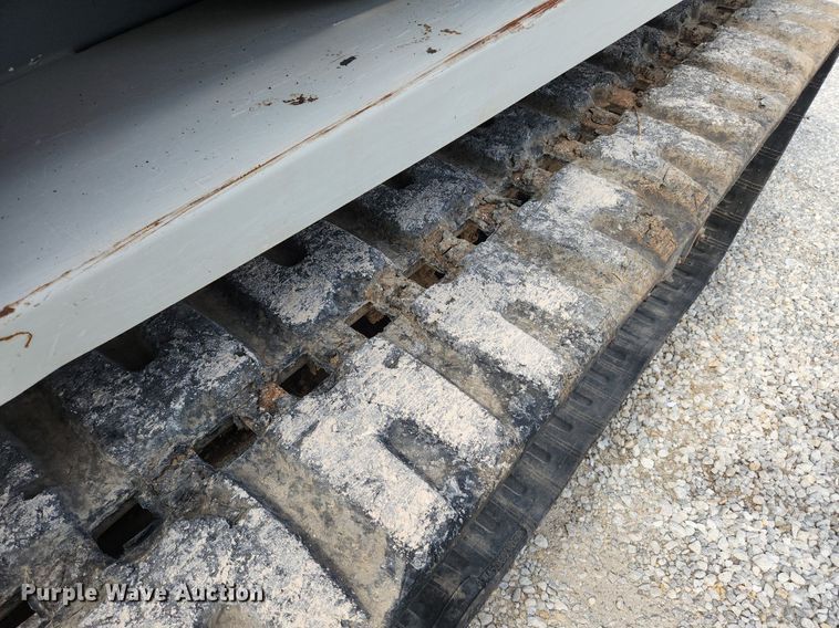 image for item LX9565 2015 Takeuchi TL12  tracked skid steer loader