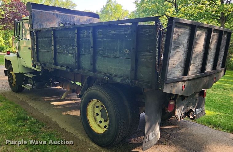 image for item LX9566 2000 Mack CS250P  dump flatbed truck