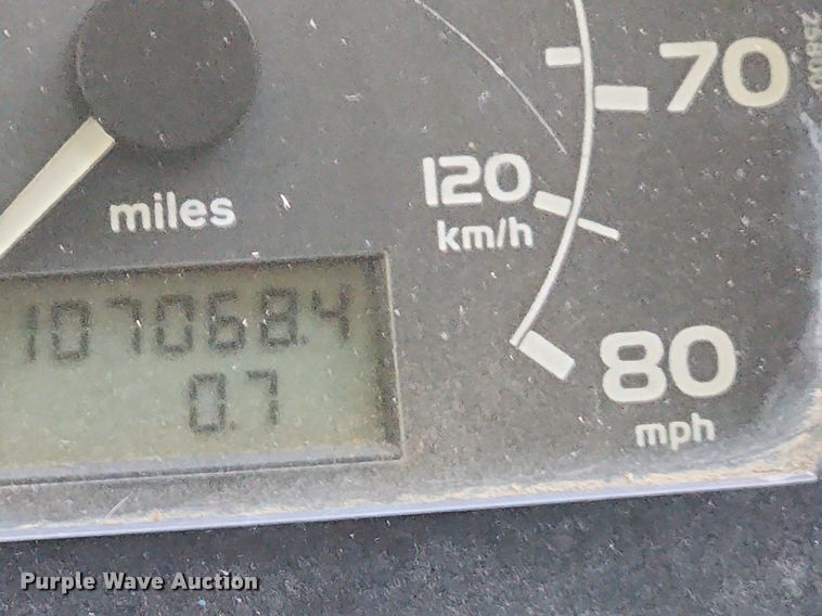 image for item LX9566 2000 Mack CS250P  dump flatbed truck