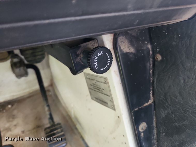 image for item LX9566 2000 Mack CS250P  dump flatbed truck