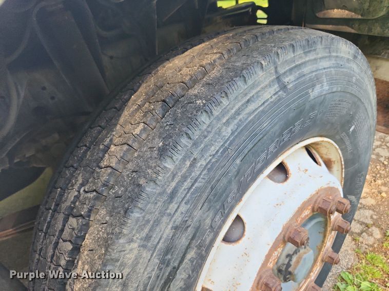 image for item LX9566 2000 Mack CS250P  dump flatbed truck