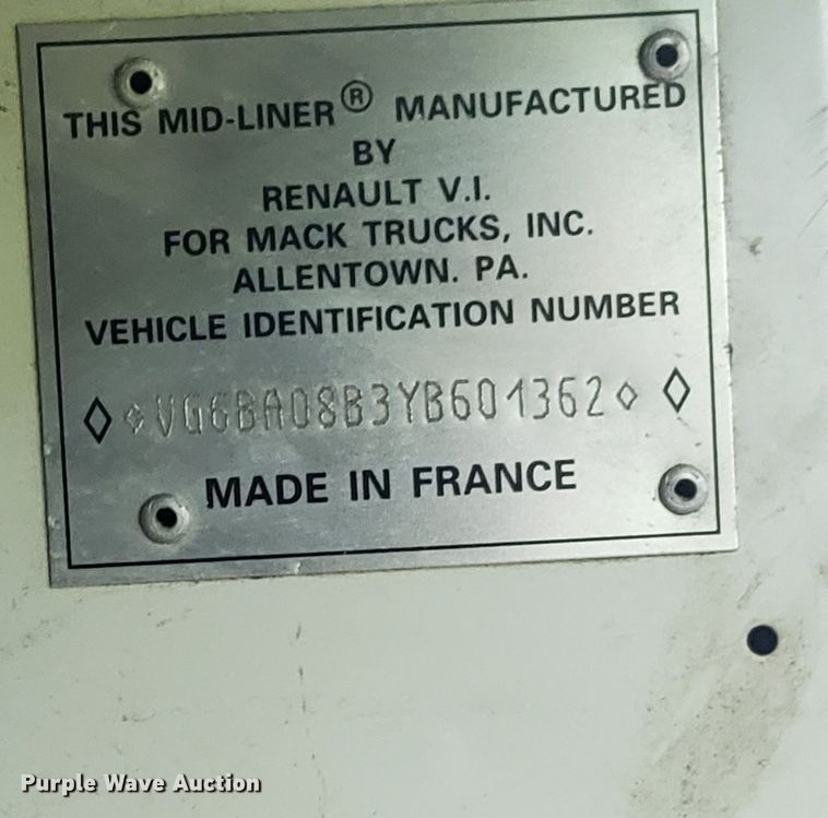 image for item LX9566 2000 Mack CS250P  dump flatbed truck