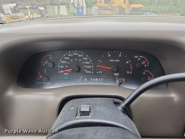 image for item LX9567 2003 Ford F550 Super Duty XL  Crew Cab utility / service truck