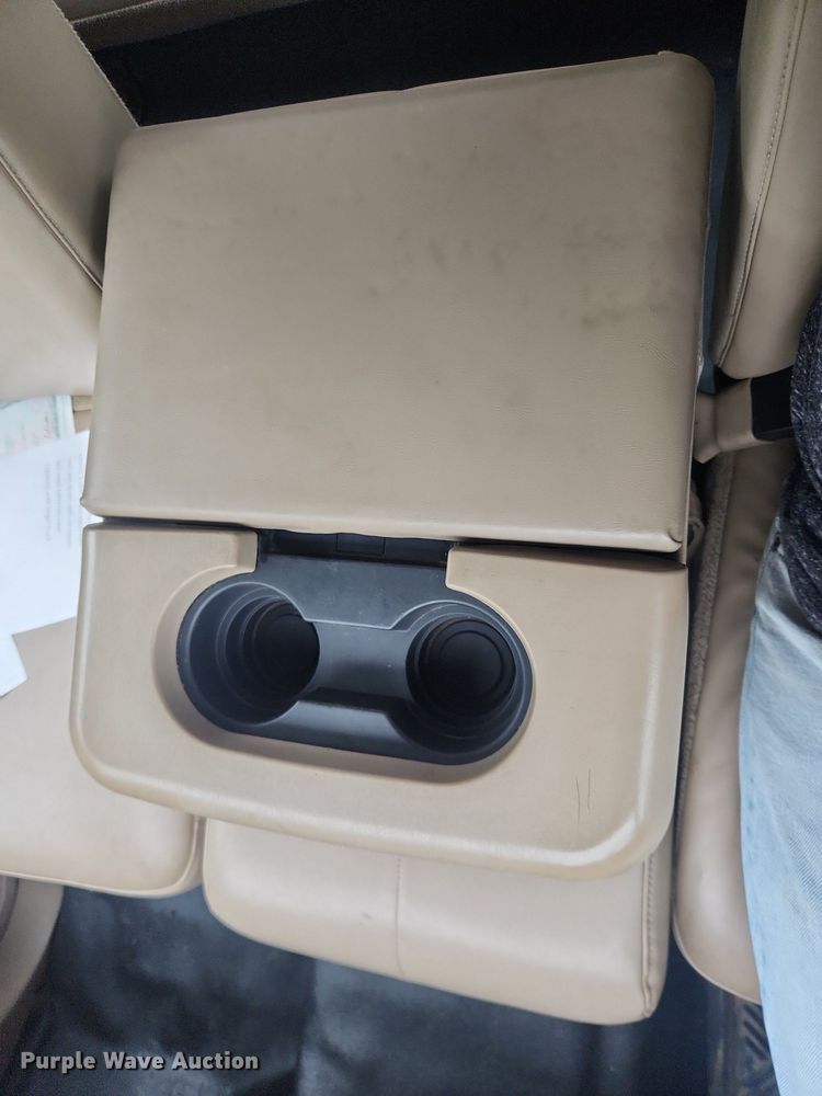 image for item LX9567 2003 Ford F550 Super Duty XL  Crew Cab utility / service truck