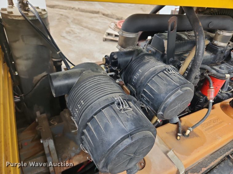 image for item LX9572 2000 Atlas Copco XAS96  air compressor