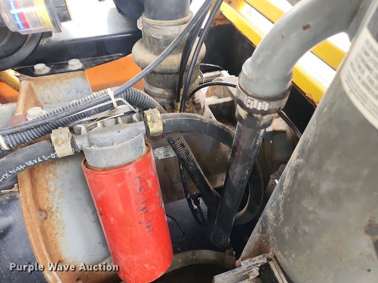 image for item LX9572 2000 Atlas Copco XAS96  air compressor