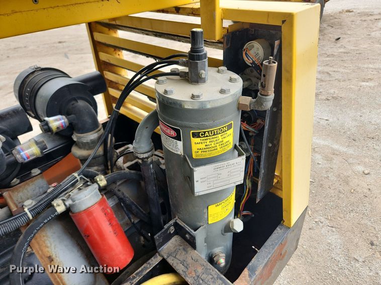 image for item LX9572 2000 Atlas Copco XAS96  air compressor