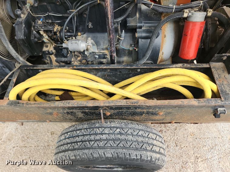 image for item LX9572 2000 Atlas Copco XAS96  air compressor