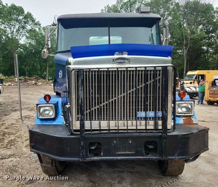 image for item LX9574 1994 White GMC Autocar  dump truck