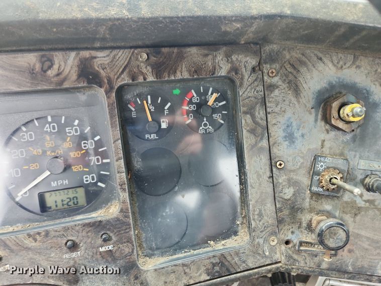 image for item LX9574 1994 White GMC Autocar  dump truck