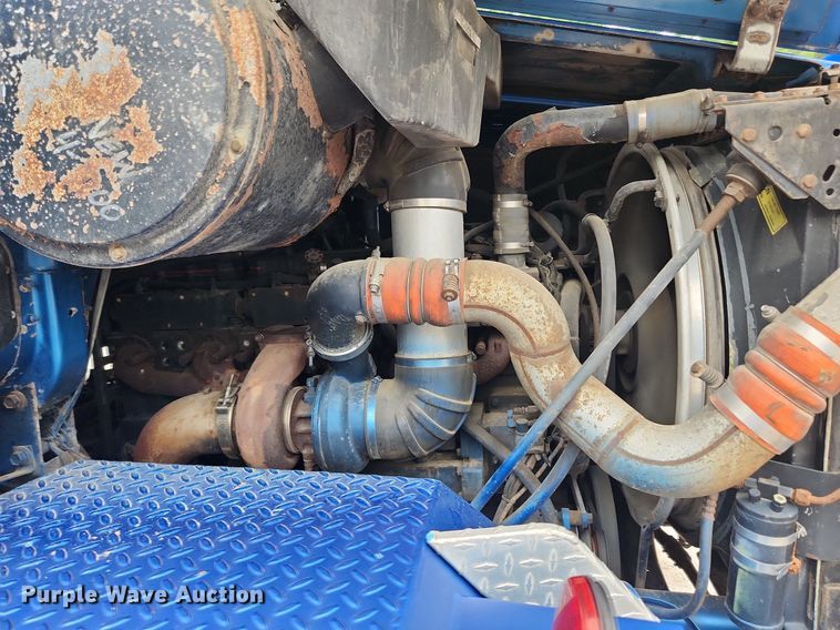 image for item LX9574 1994 White GMC Autocar  dump truck