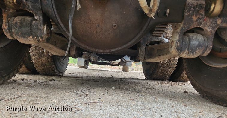 image for item LX9574 1994 White GMC Autocar  dump truck