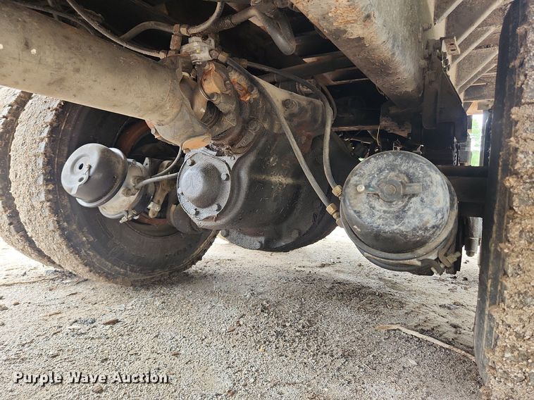 image for item LX9574 1994 White GMC Autocar  dump truck