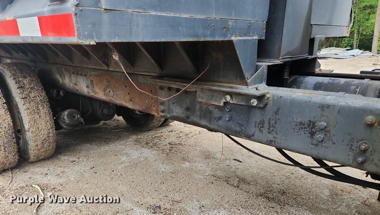 image for item LX9574 1994 White GMC Autocar  dump truck