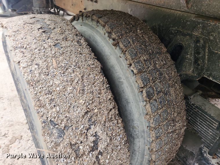 image for item LX9574 1994 White GMC Autocar  dump truck