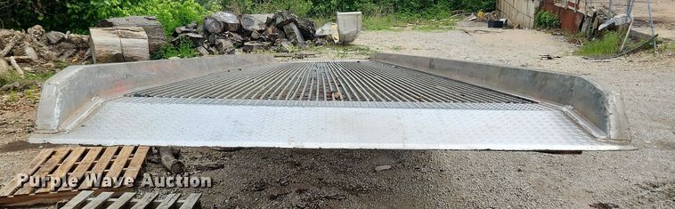 image for item LX9578 B+P Manufacturing  aluminum loading ramp