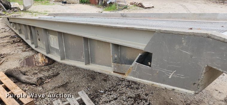 image for item LX9578 B+P Manufacturing  aluminum loading ramp