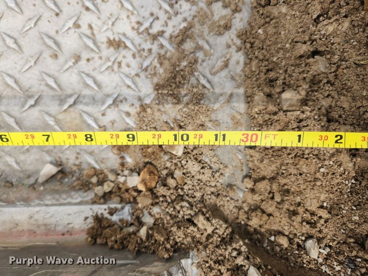 image for item LX9578 B+P Manufacturing  aluminum loading ramp