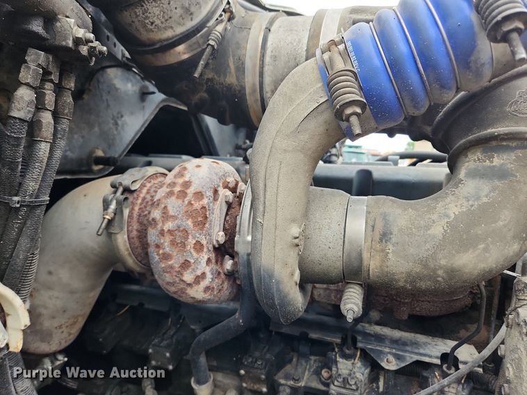 image for item LX9579 1999 Mack DM690S  dump truck