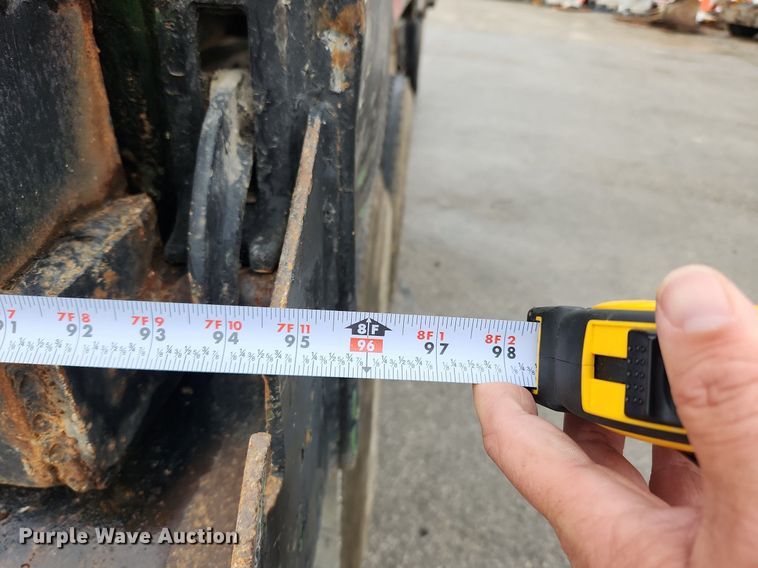 image for item LX9579 1999 Mack DM690S  dump truck