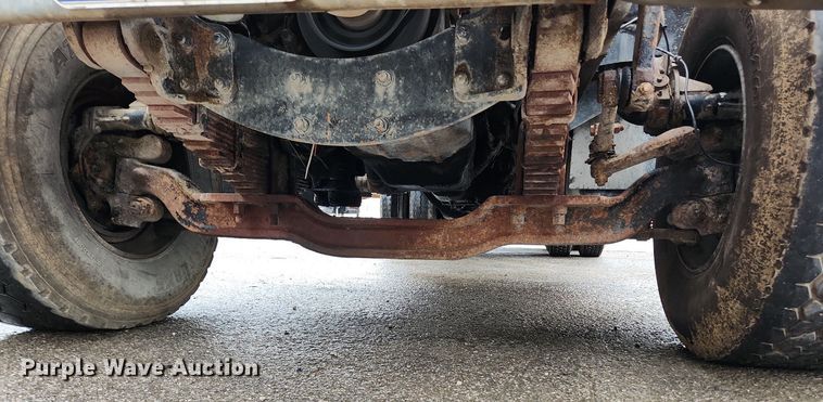 image for item LX9579 1999 Mack DM690S  dump truck