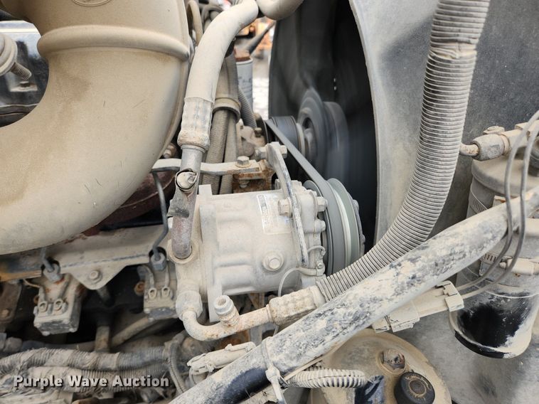 image for item LX9581 1999 Mack DM690S  dump truck