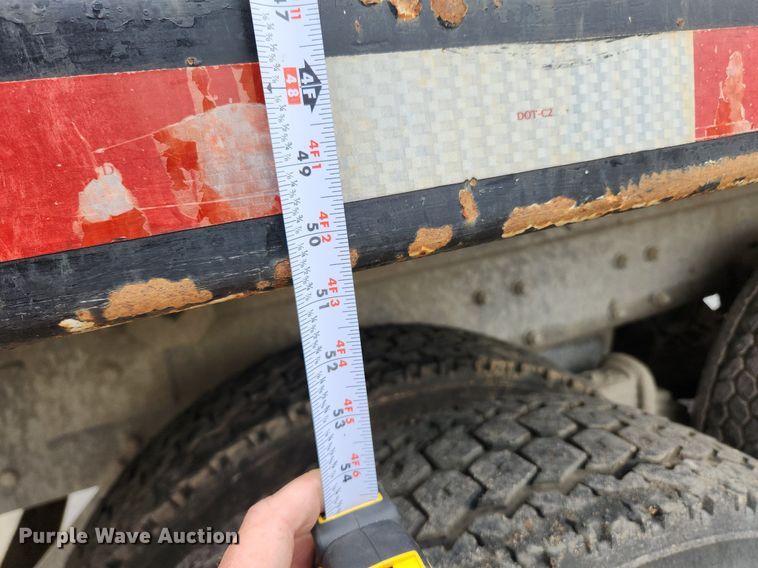 image for item LX9581 1999 Mack DM690S  dump truck