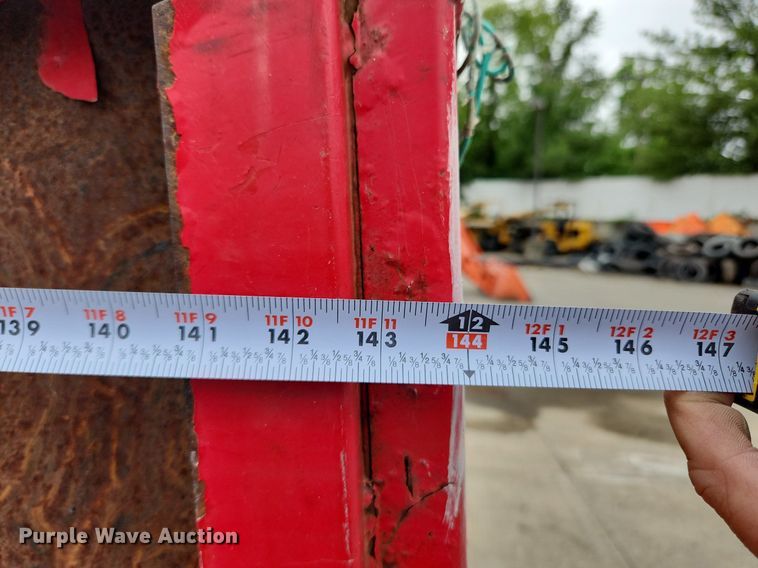 image for item LX9583 2003 International 4300  dump flatbed truck