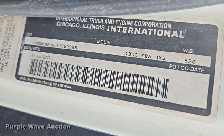 image for item LX9583 2003 International 4300  dump flatbed truck