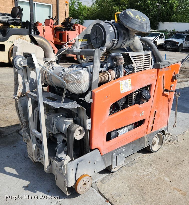 image for item LX9587 Husqvarna FS7000D  concrete saw