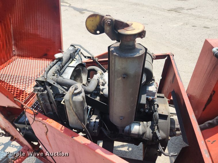 image for item LX9590 2002 Crafco SS125  pothole patcher