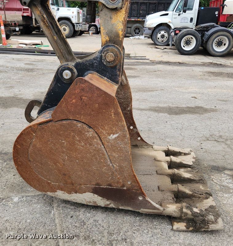 image for item LX9591 Liebherr A312  wheeled excavator