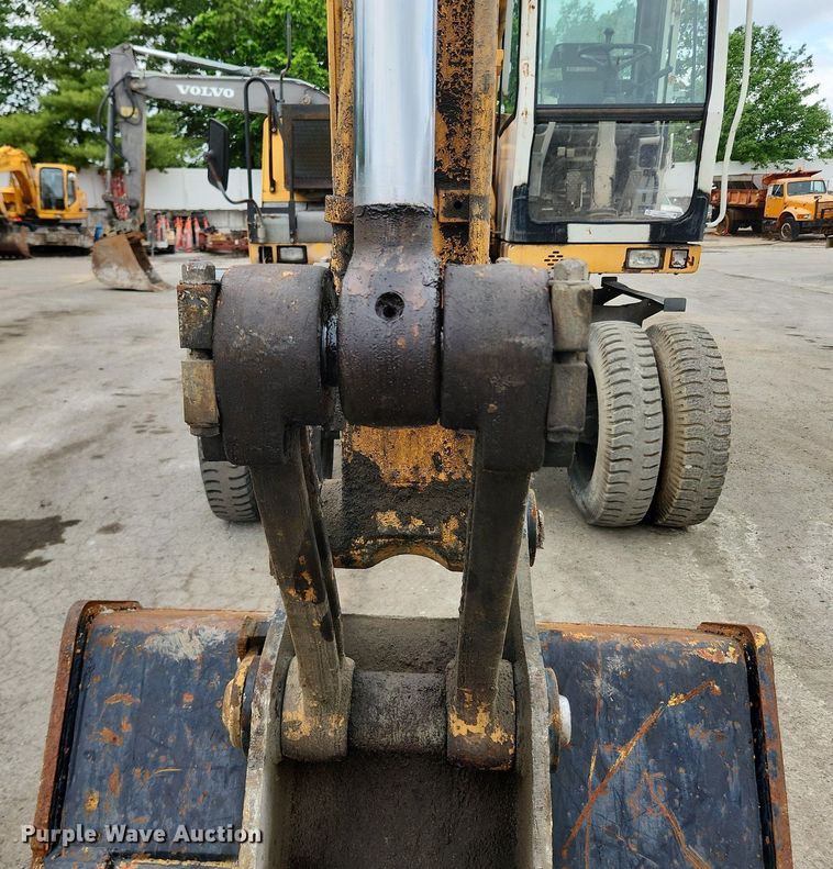 image for item LX9591 Liebherr A312  wheeled excavator