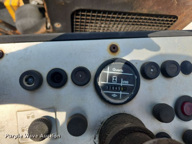 image for item LX9592 1999 Rammax CH4900  double drum vibratory roller