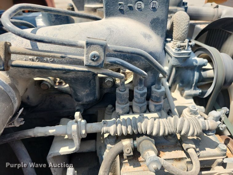 image for item LX9593 Vibromax W255K  single drum vibratory roller