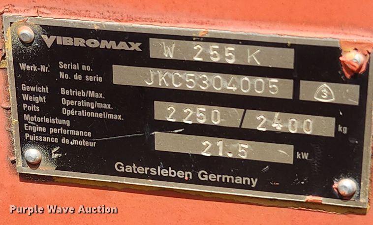 image for item LX9593 Vibromax W255K  single drum vibratory roller