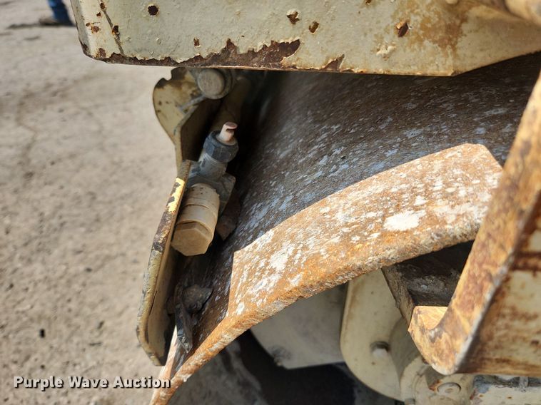image for item LX9594 Ingersoll Rand DD24  double drum vibratory roller