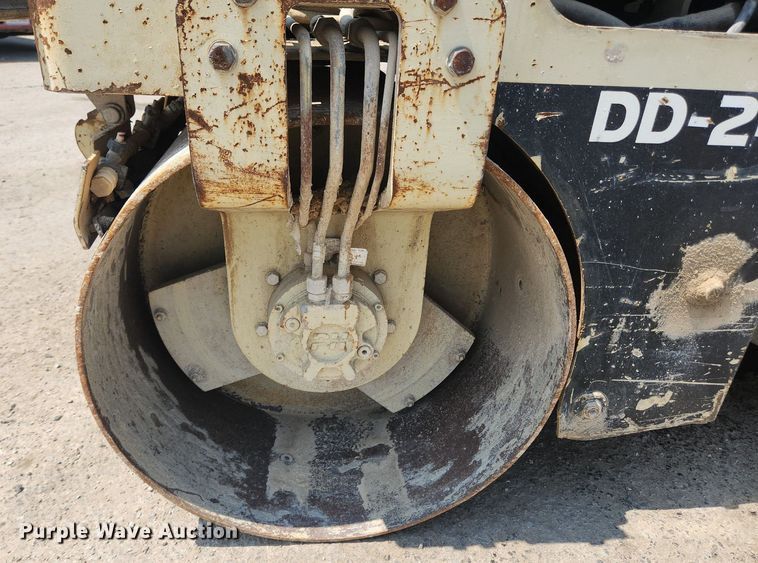 image for item LX9594 Ingersoll Rand DD24  double drum vibratory roller
