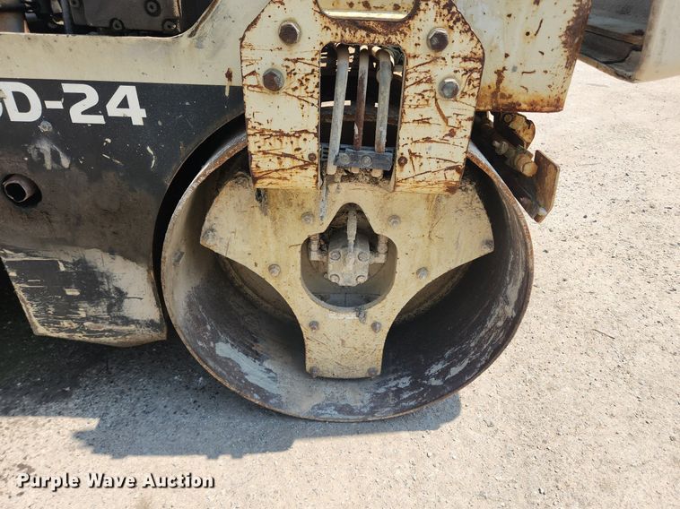image for item LX9594 Ingersoll Rand DD24  double drum vibratory roller