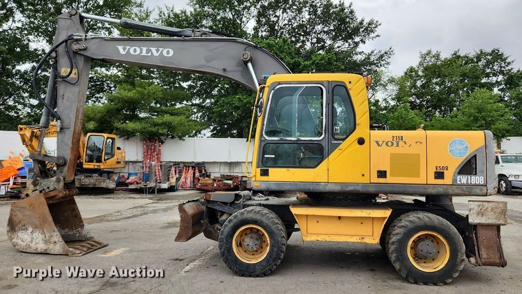 image for item LX9595 2004 Volvo EW180B  wheeled excavator