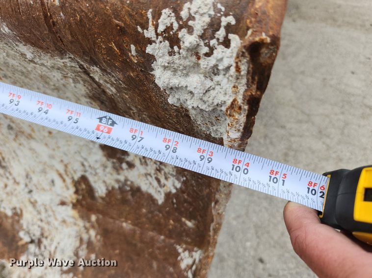 image for item LX9595 2004 Volvo EW180B  wheeled excavator