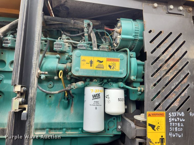 image for item LX9595 2004 Volvo EW180B  wheeled excavator