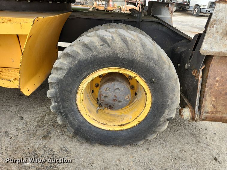 image for item LX9595 2004 Volvo EW180B  wheeled excavator