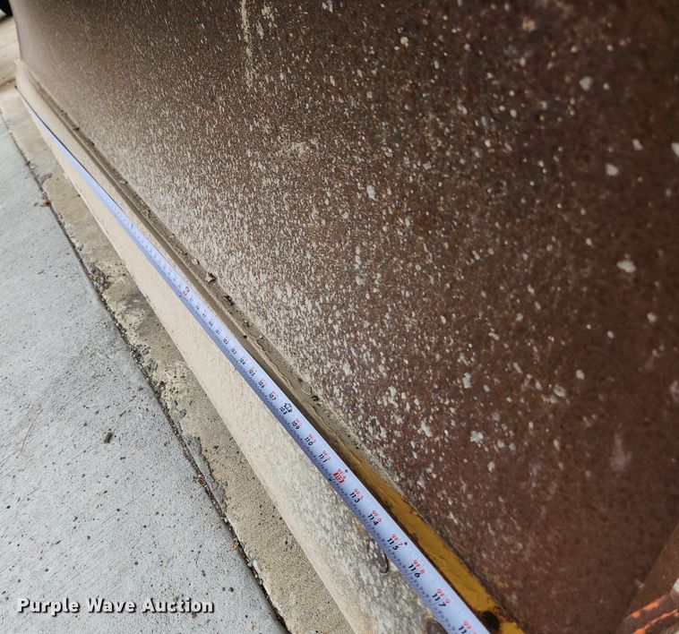 image for item LX9596 Henderson  10' W snow plow