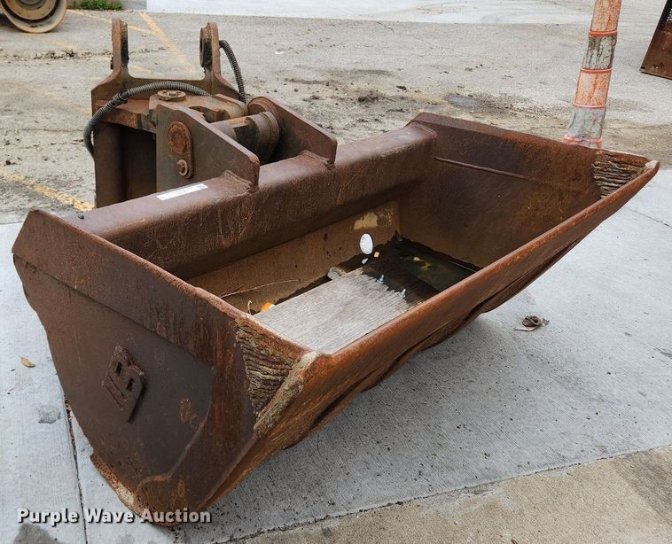 image for item LX9597 Werk-Brau  excavator bucket