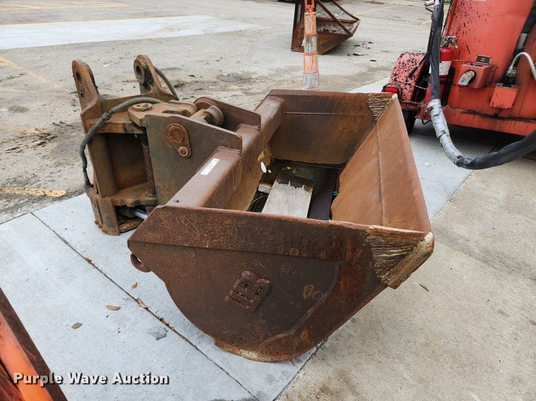 image for item LX9597 Werk-Brau  excavator bucket