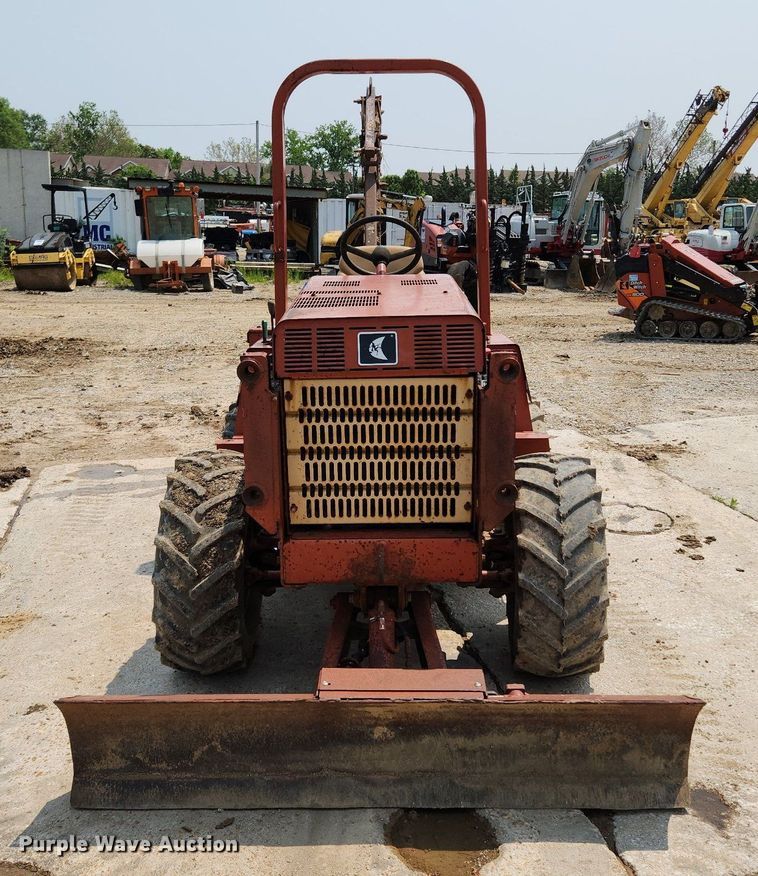 image for item LX9600 1999 Ditch Witch 3700  trencher