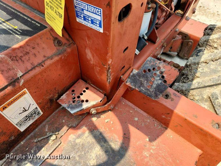 image for item LX9600 1999 Ditch Witch 3700  trencher