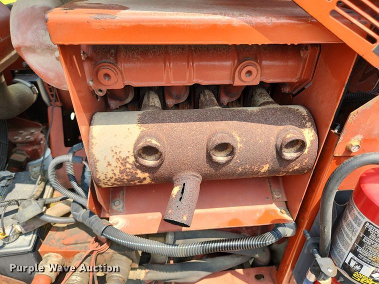 image for item LX9600 1999 Ditch Witch 3700  trencher