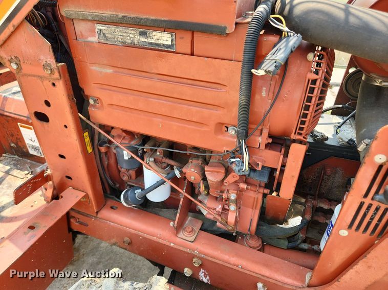 image for item LX9600 1999 Ditch Witch 3700  trencher